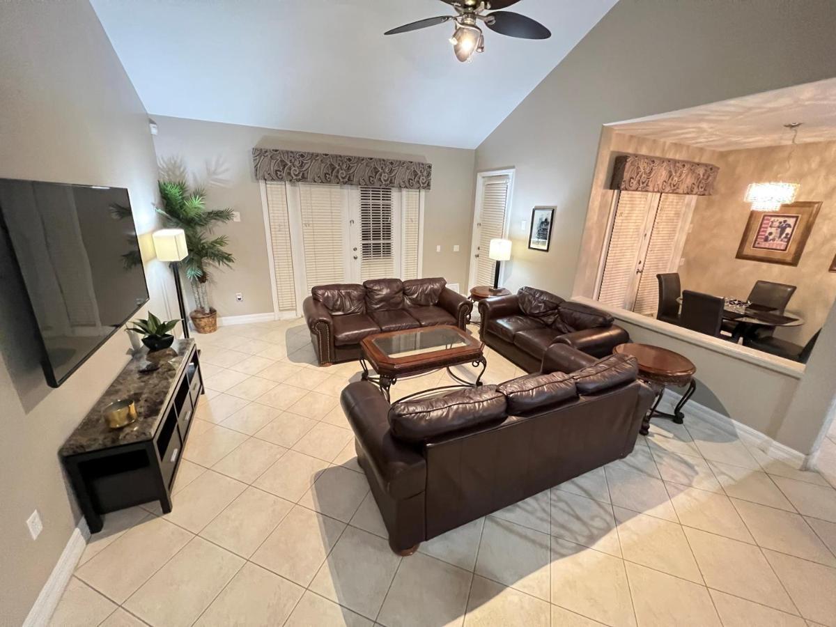 Mickeys Escape - Magical Lakeview 7Br - 4 Master Suites Pool & Hot Tub Bbq Home Theater And 2 Miles Disney! أورلاندو المظهر الخارجي الصورة